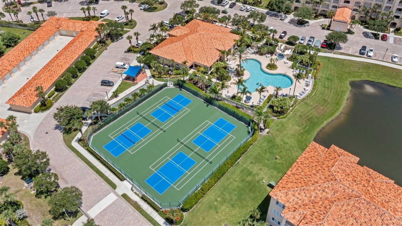 Harbour Isle East - Residential