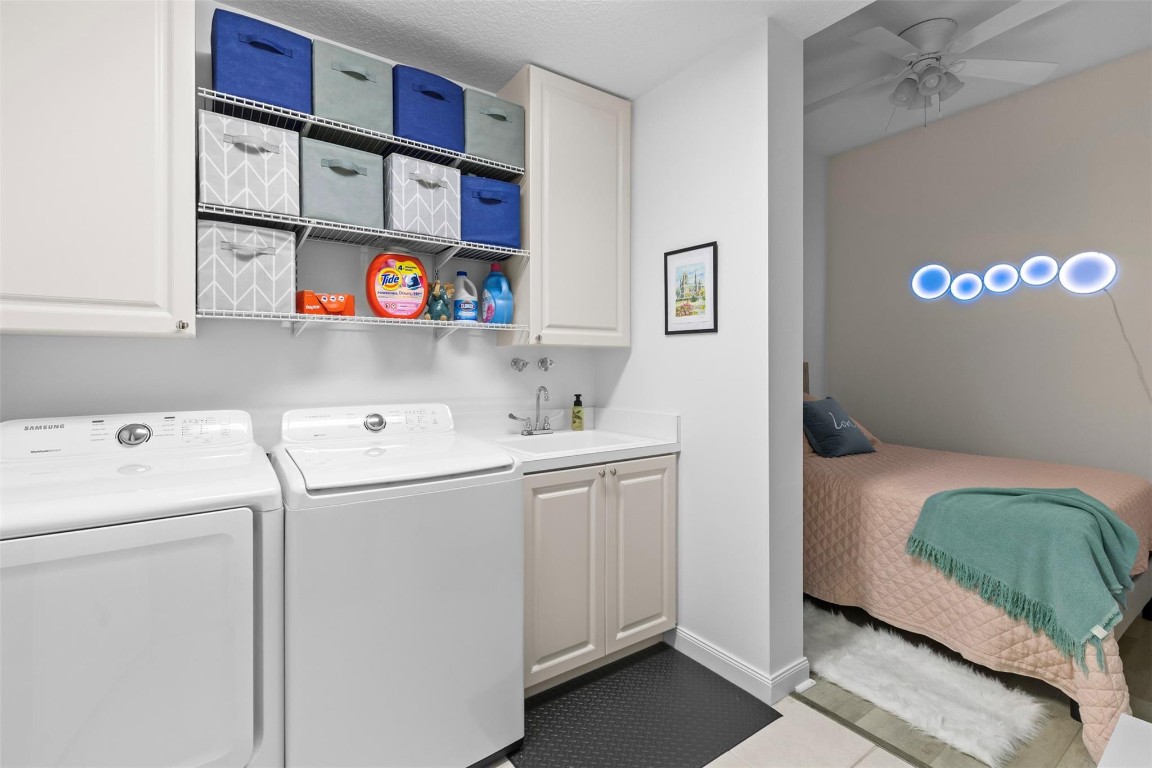 Harbour Isle East - Residential