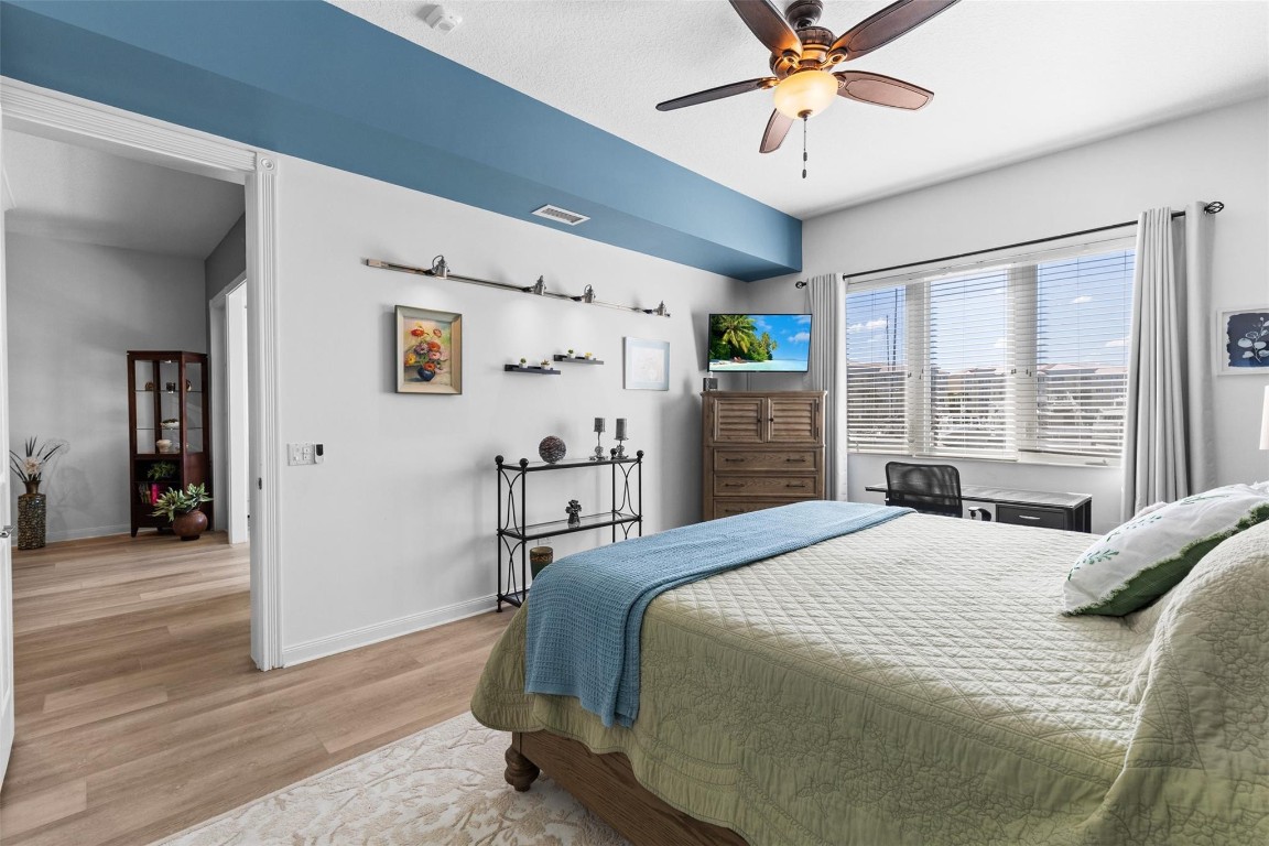 Harbour Isle East - Residential