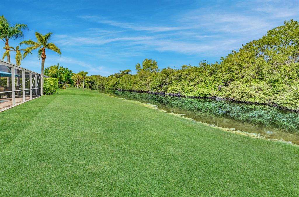 ISLAND LAKES - Residential