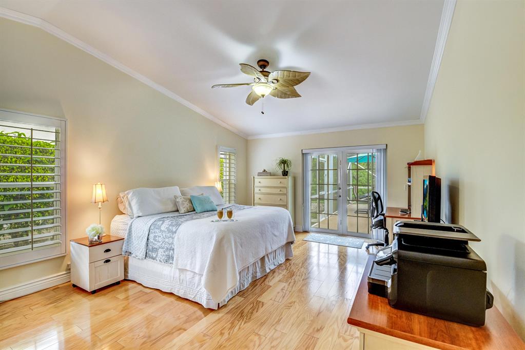 ISLAND LAKES - Residential