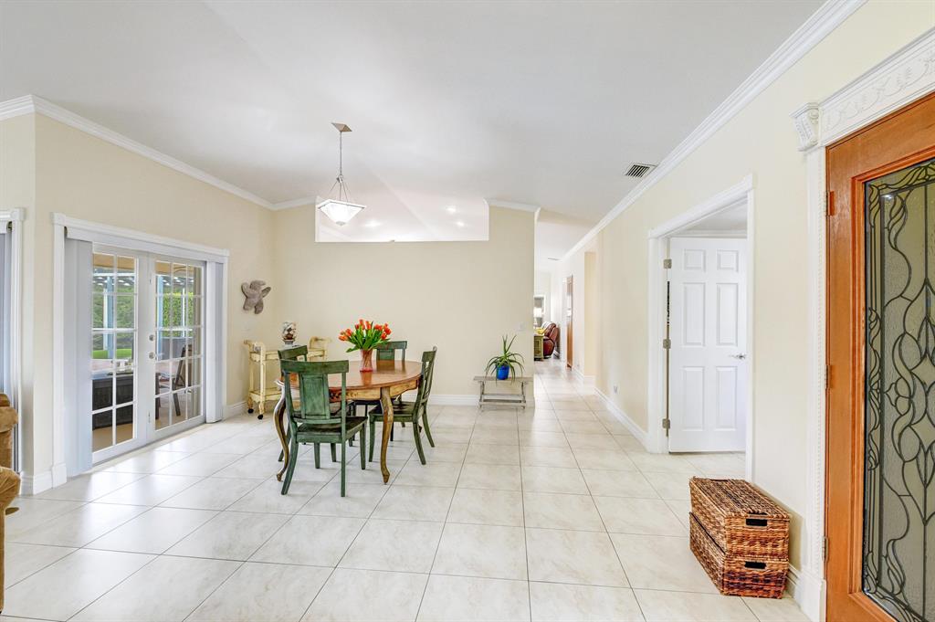 ISLAND LAKES - Residential