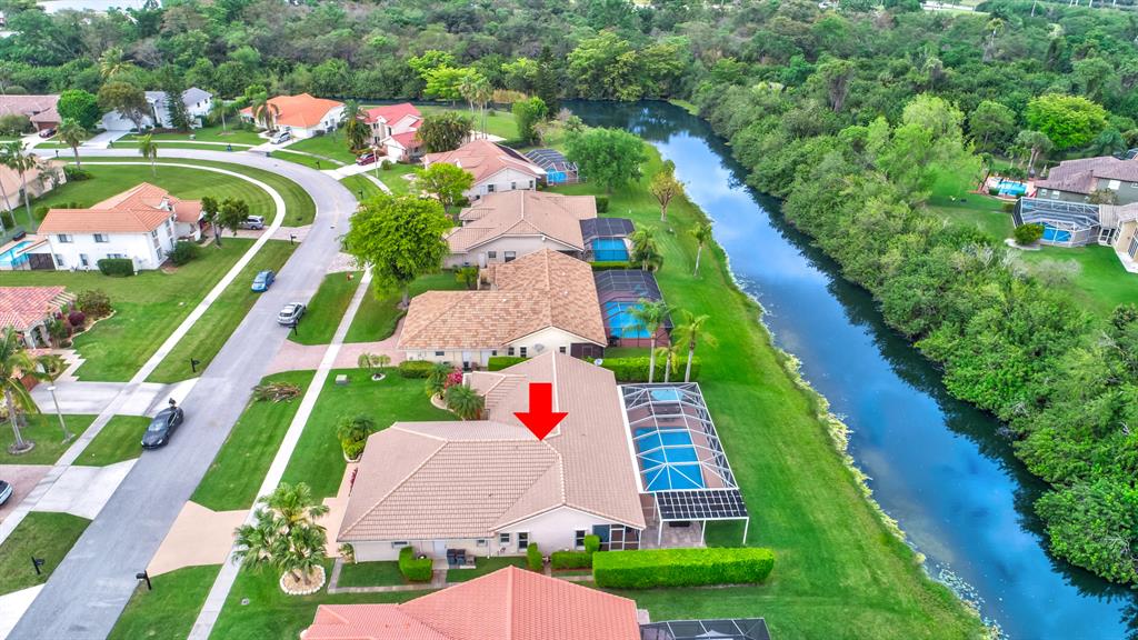 ISLAND LAKES - Residential