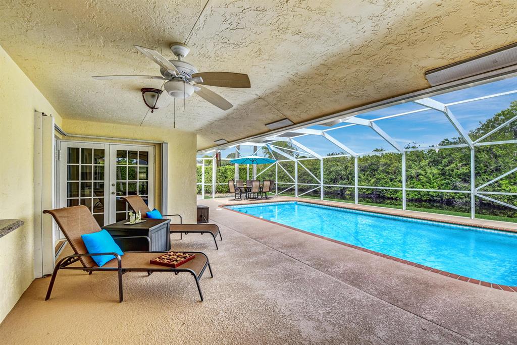 ISLAND LAKES - Residential