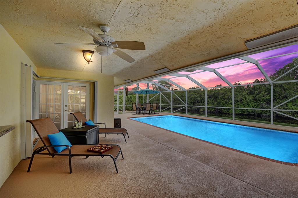 ISLAND LAKES - Residential