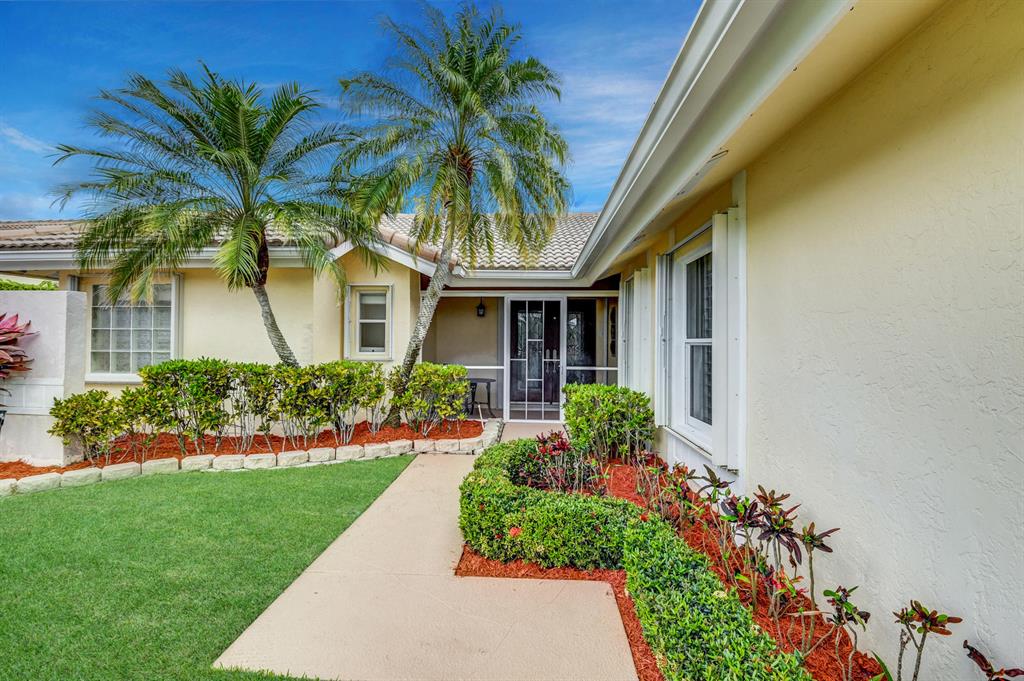 ISLAND LAKES - Residential