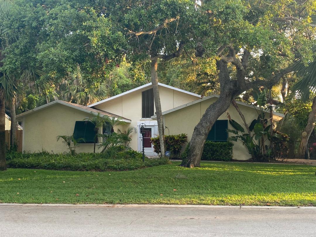 INDIAN RIVER SHORES UNIT - Residential Lease