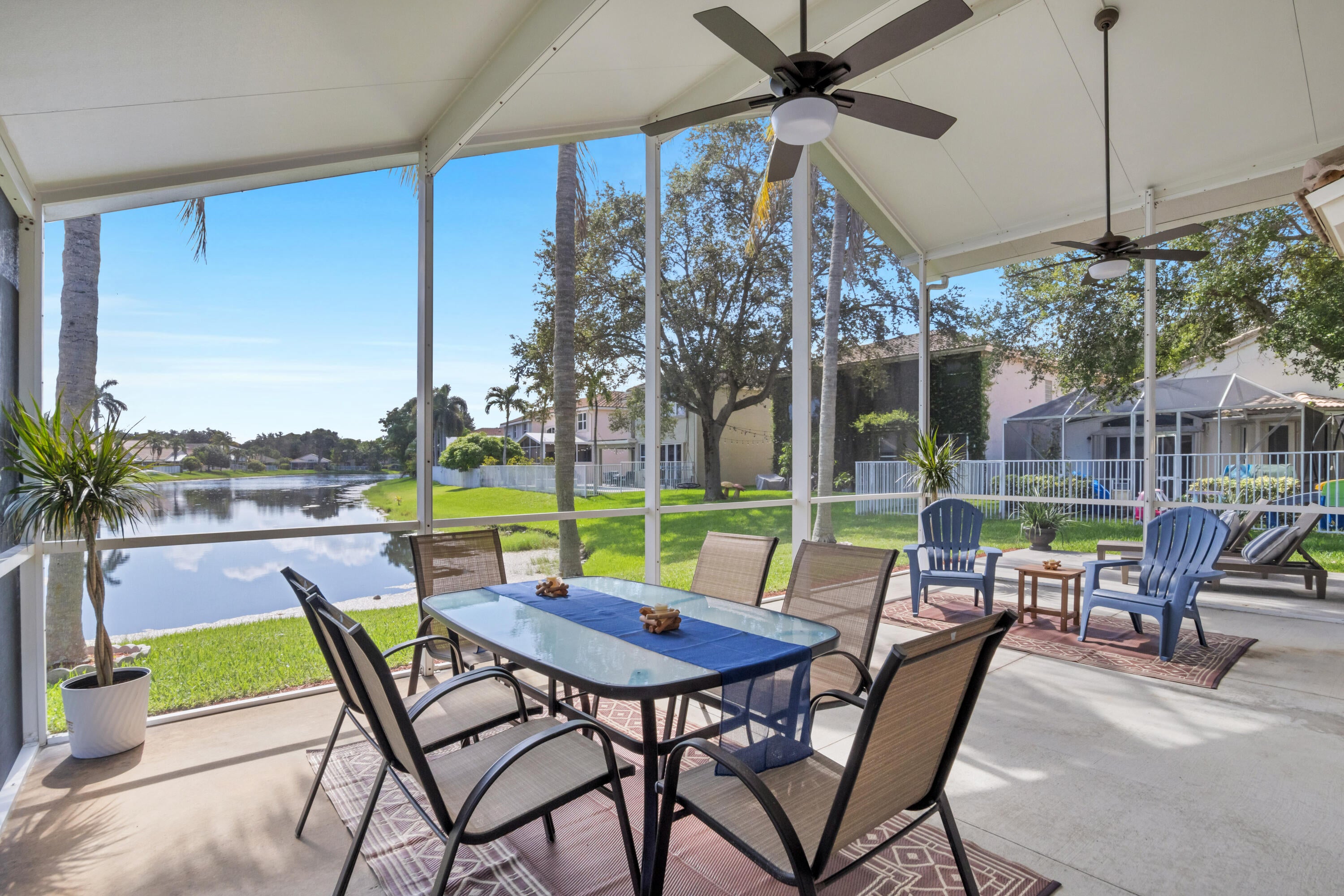 4912 NW 55TH Boulevard, Coconut Creek, FL, 33073/$519,900 2 4912 NW 55TH Boulevard