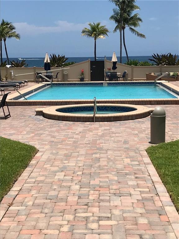 Beach House - Residential