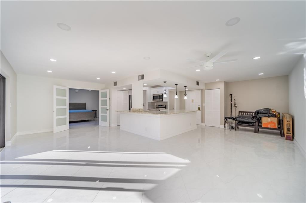 Beach House - Residential