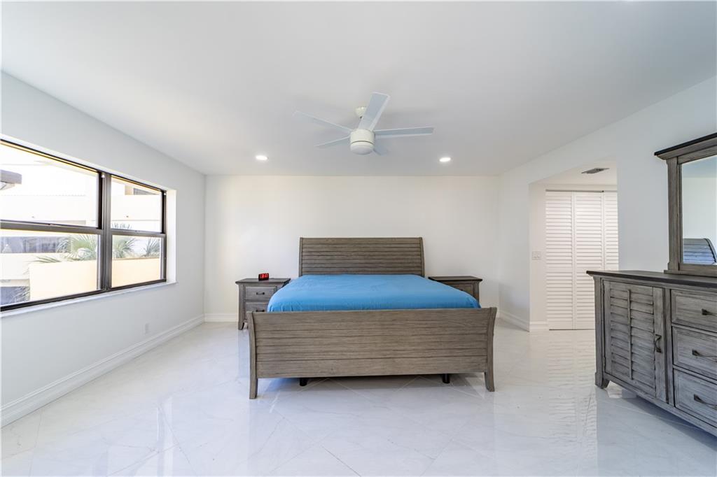 Beach House - Residential