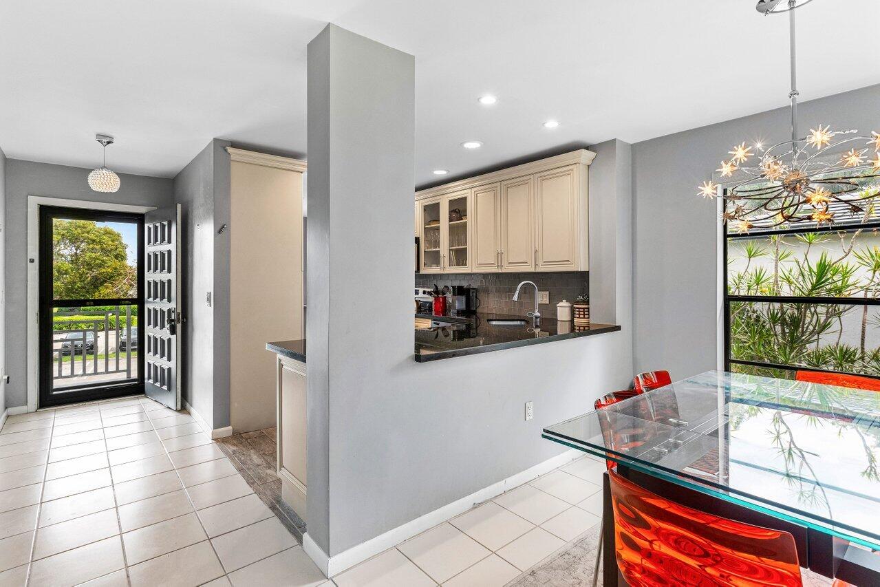 SOUTHPORT AT HUNTERS RUN - Residential