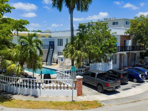 105 NE 16th Terrace Fort Lauderdale FL 33301