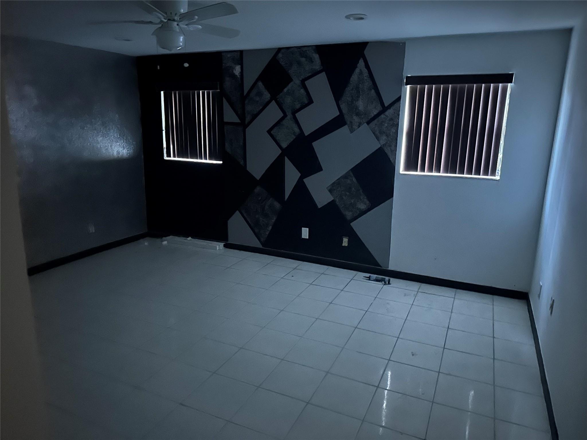 Dorsey Park First Add 21- - Residential Lease