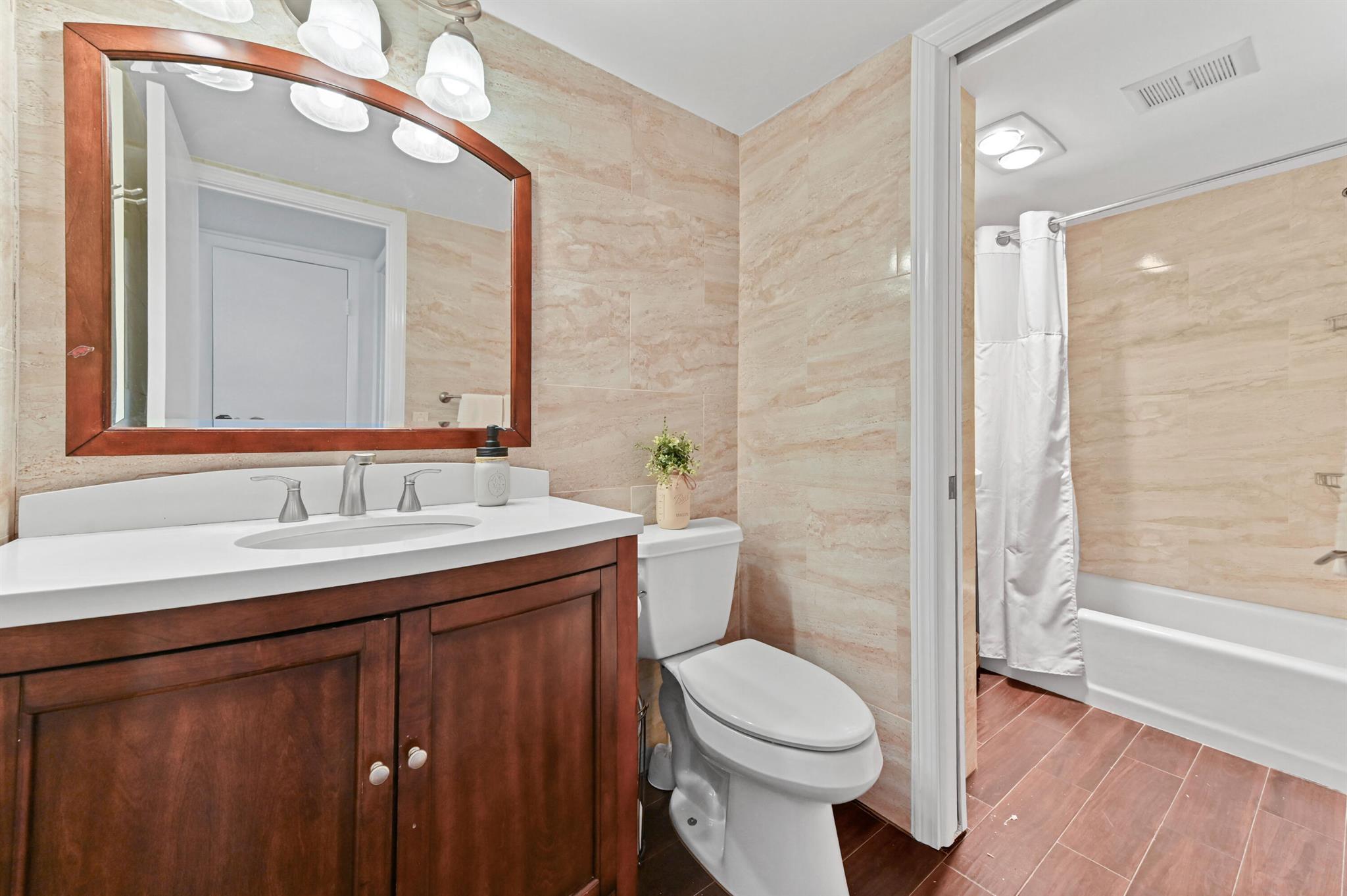 STARLITE CONDO - Residential