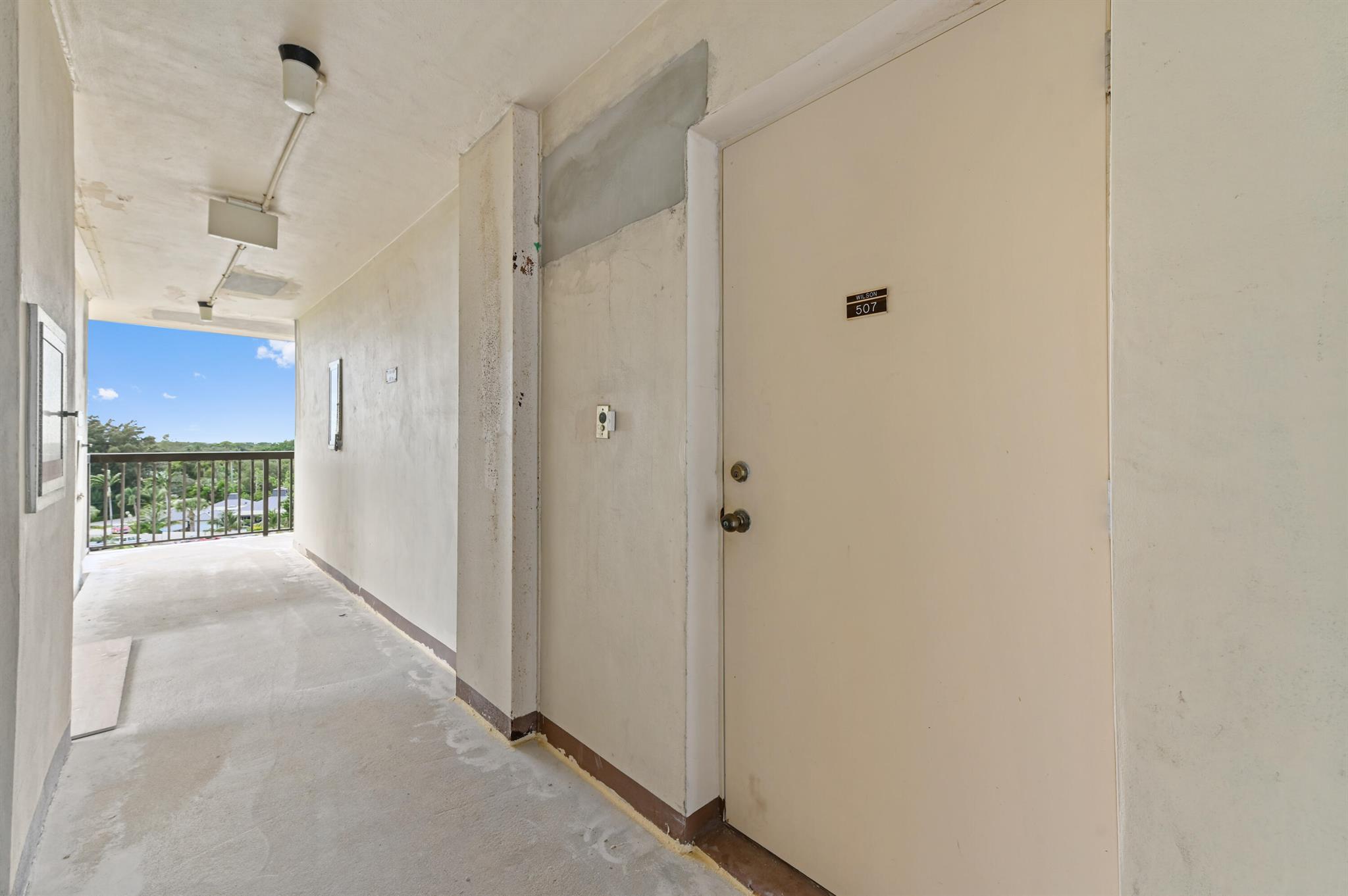 STARLITE CONDO - Residential