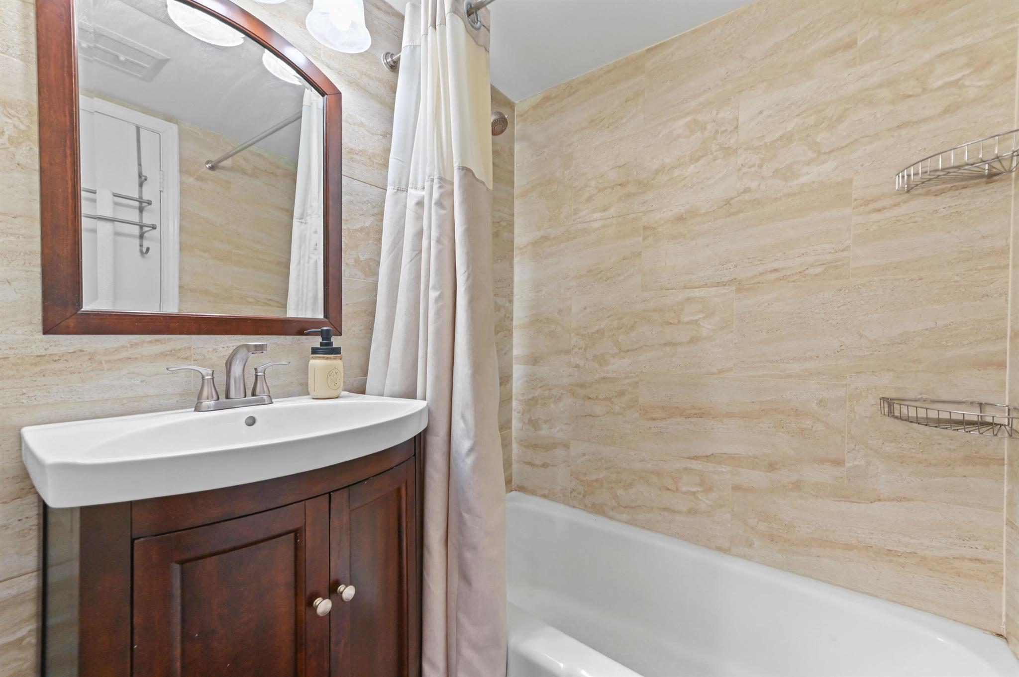 STARLITE CONDO - Residential