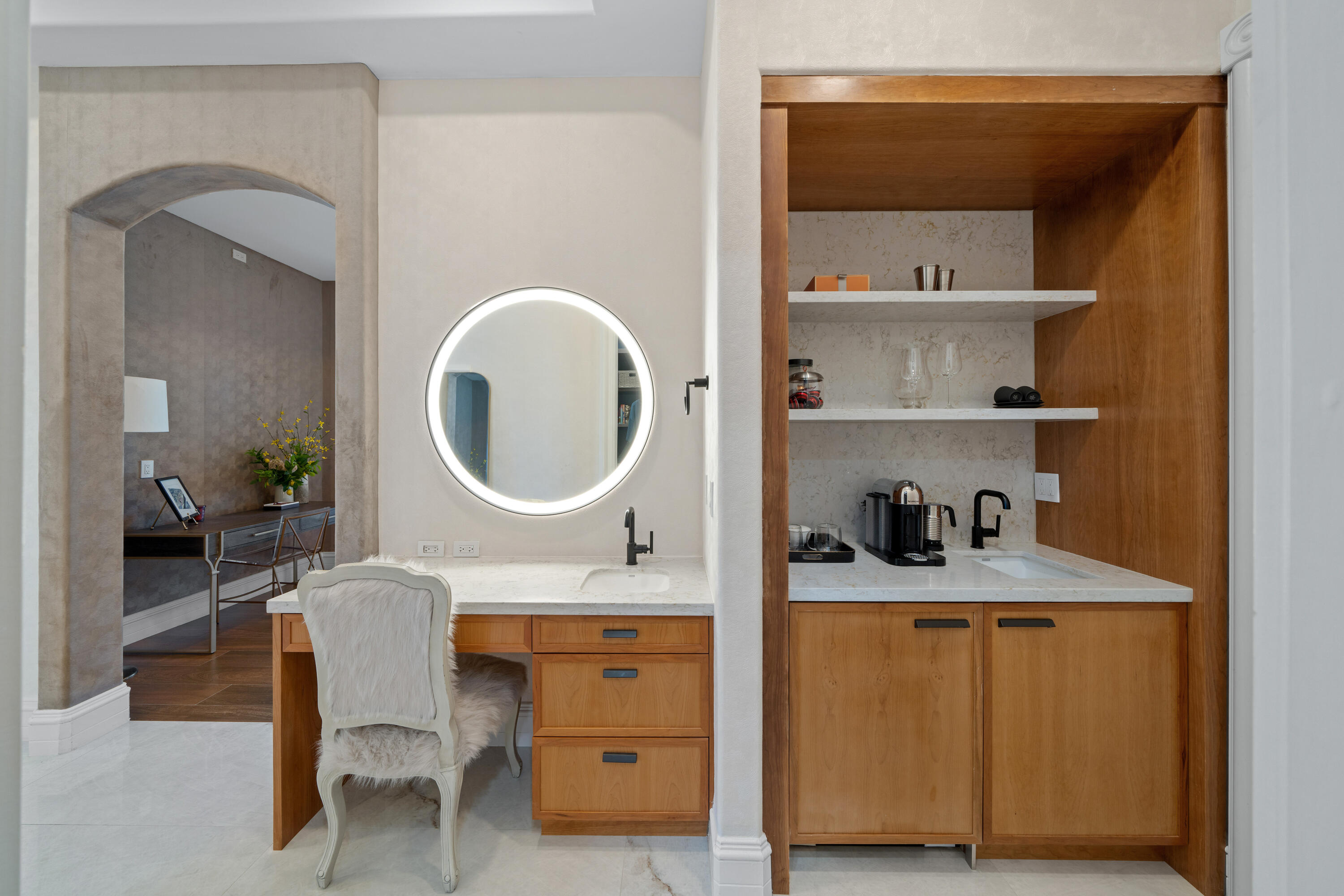 SANTA BARBARA SHORES - Residential