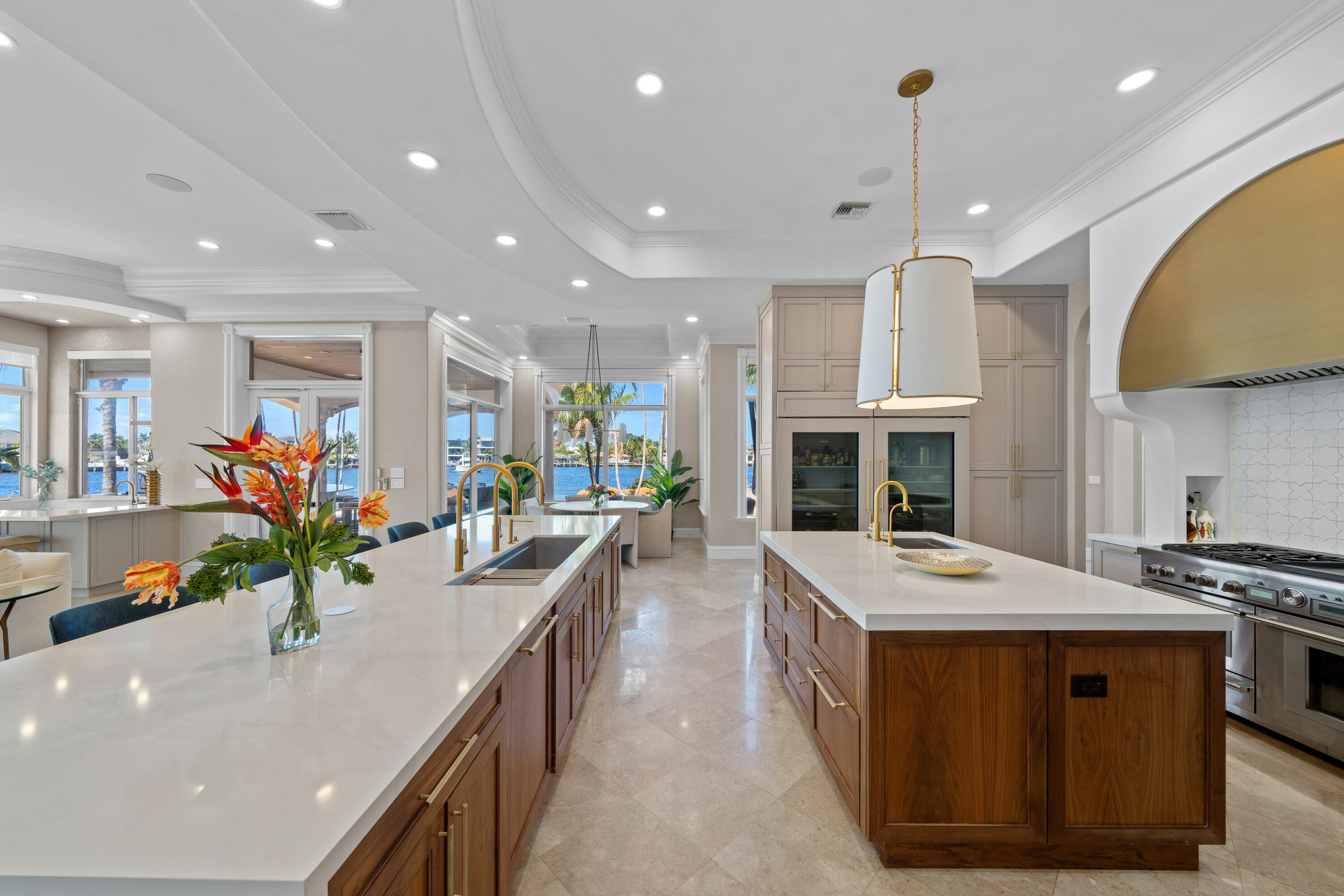 SANTA BARBARA SHORES - Residential