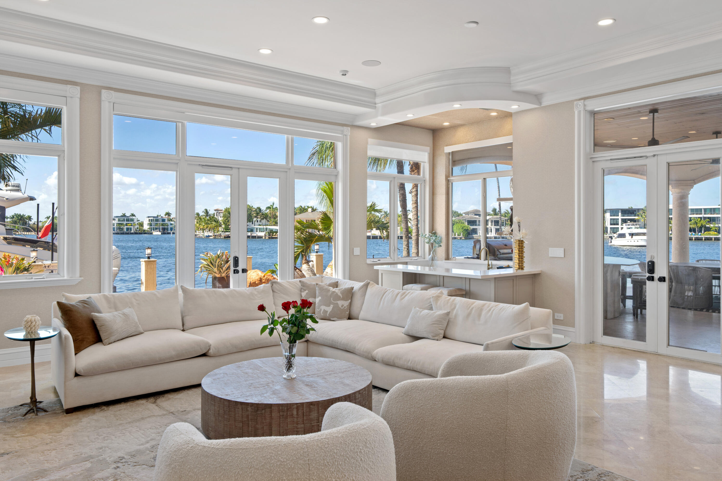 SANTA BARBARA SHORES - Residential