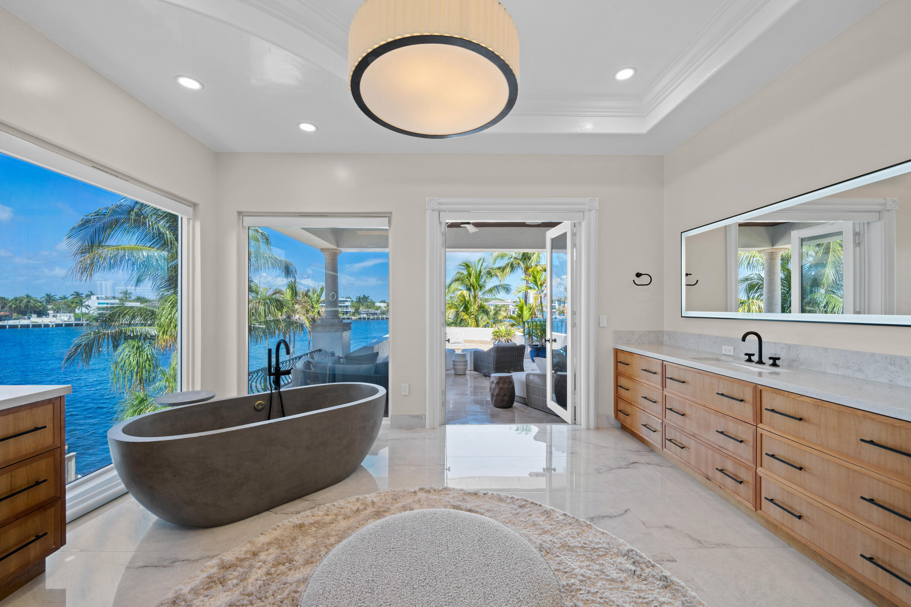 SANTA BARBARA SHORES - Residential