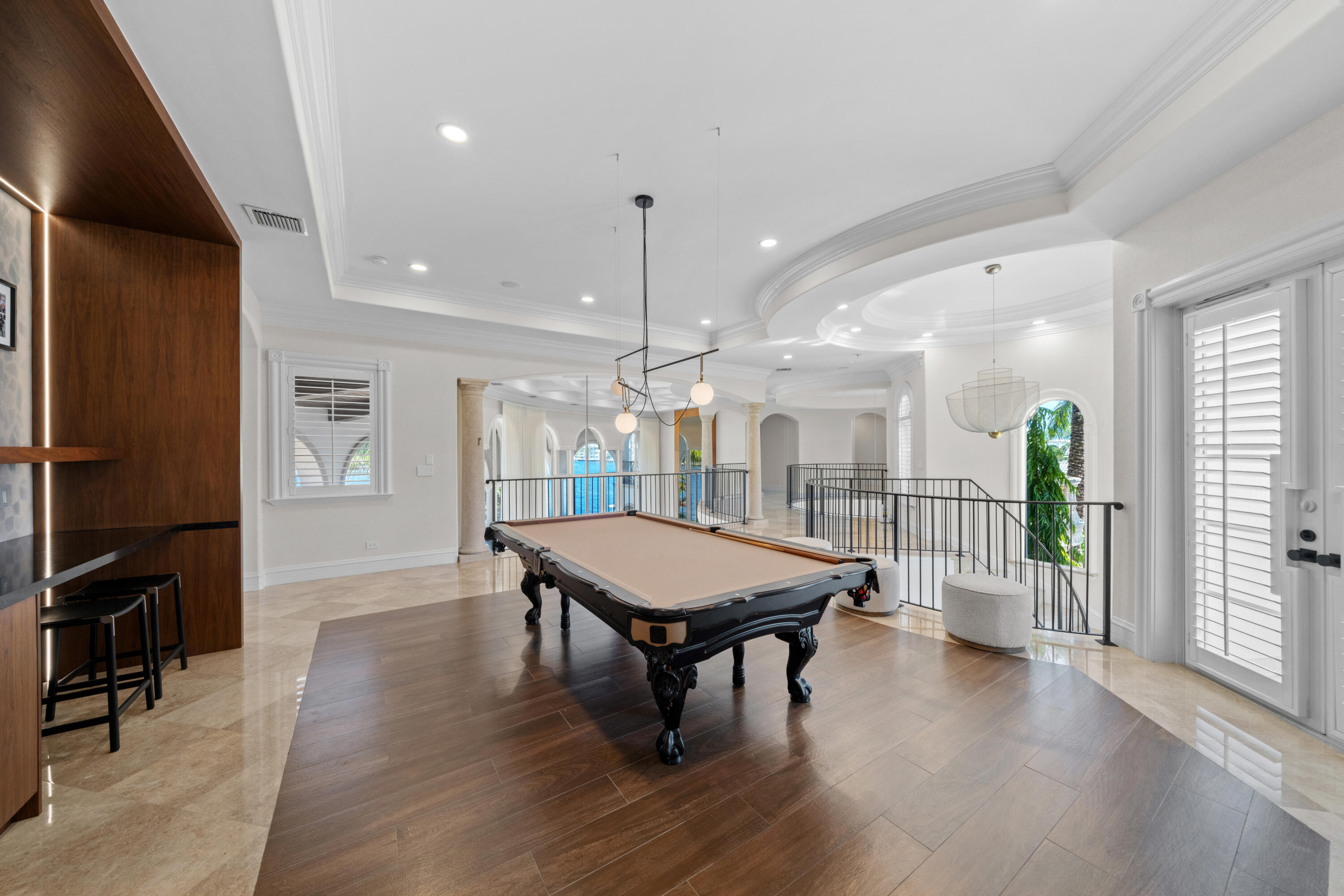 SANTA BARBARA SHORES - Residential