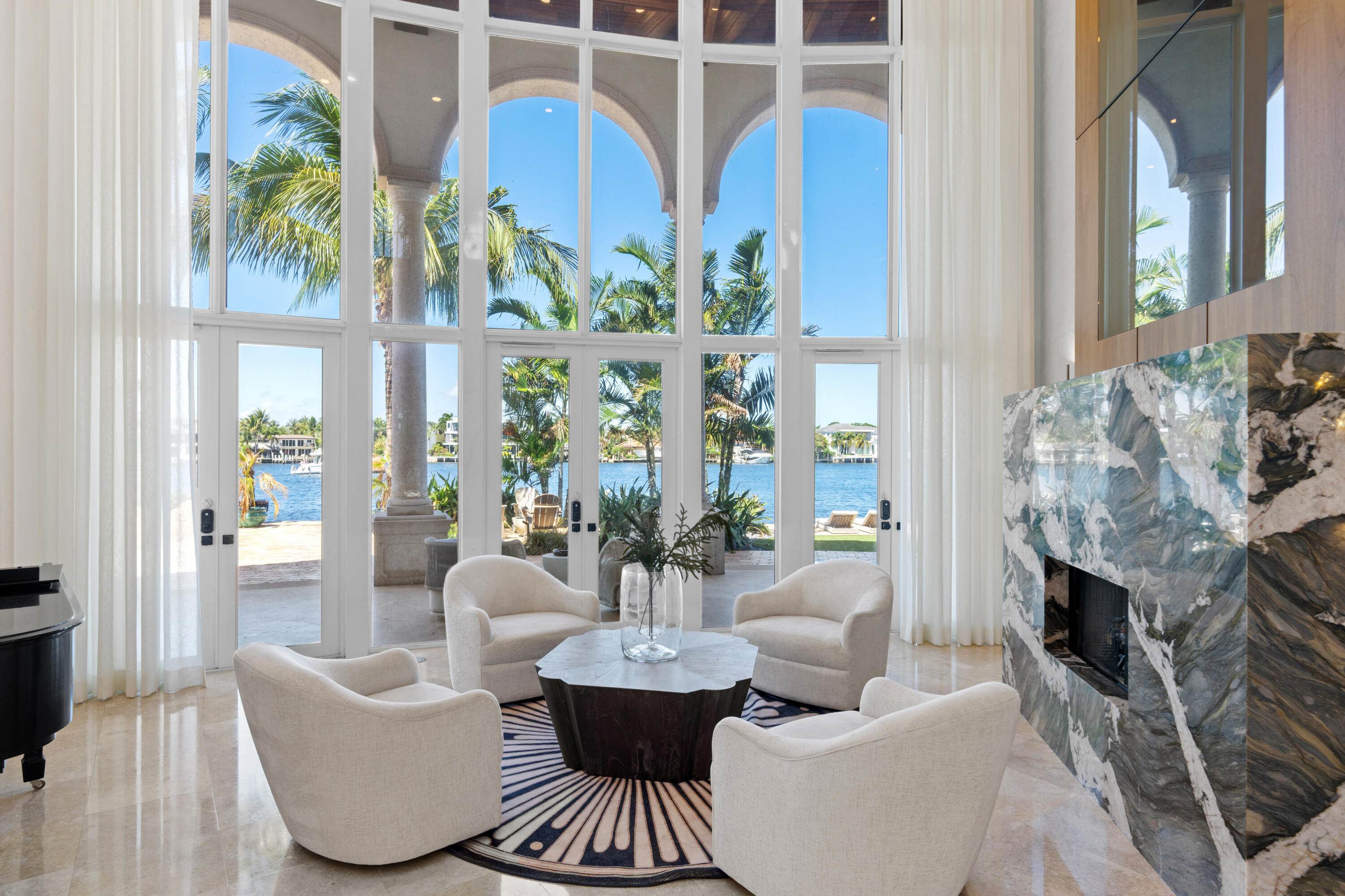 SANTA BARBARA SHORES - Residential