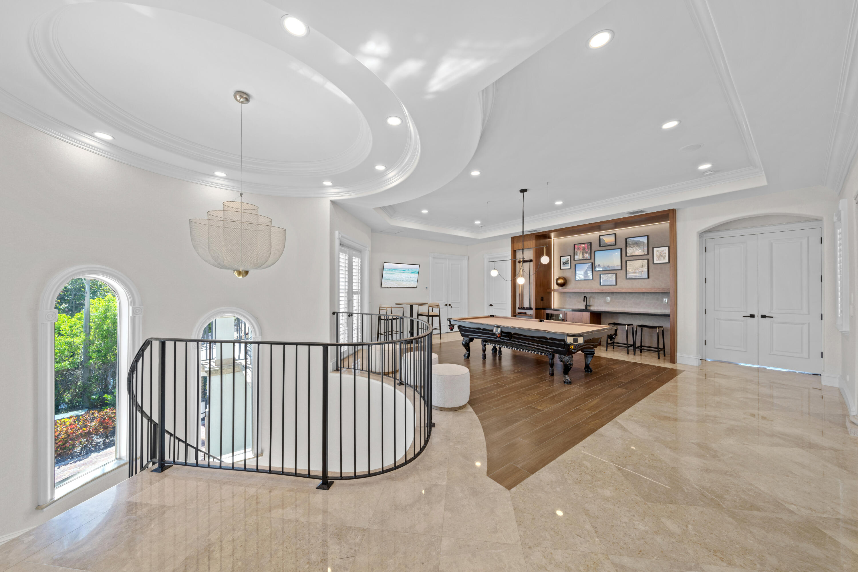 SANTA BARBARA SHORES - Residential