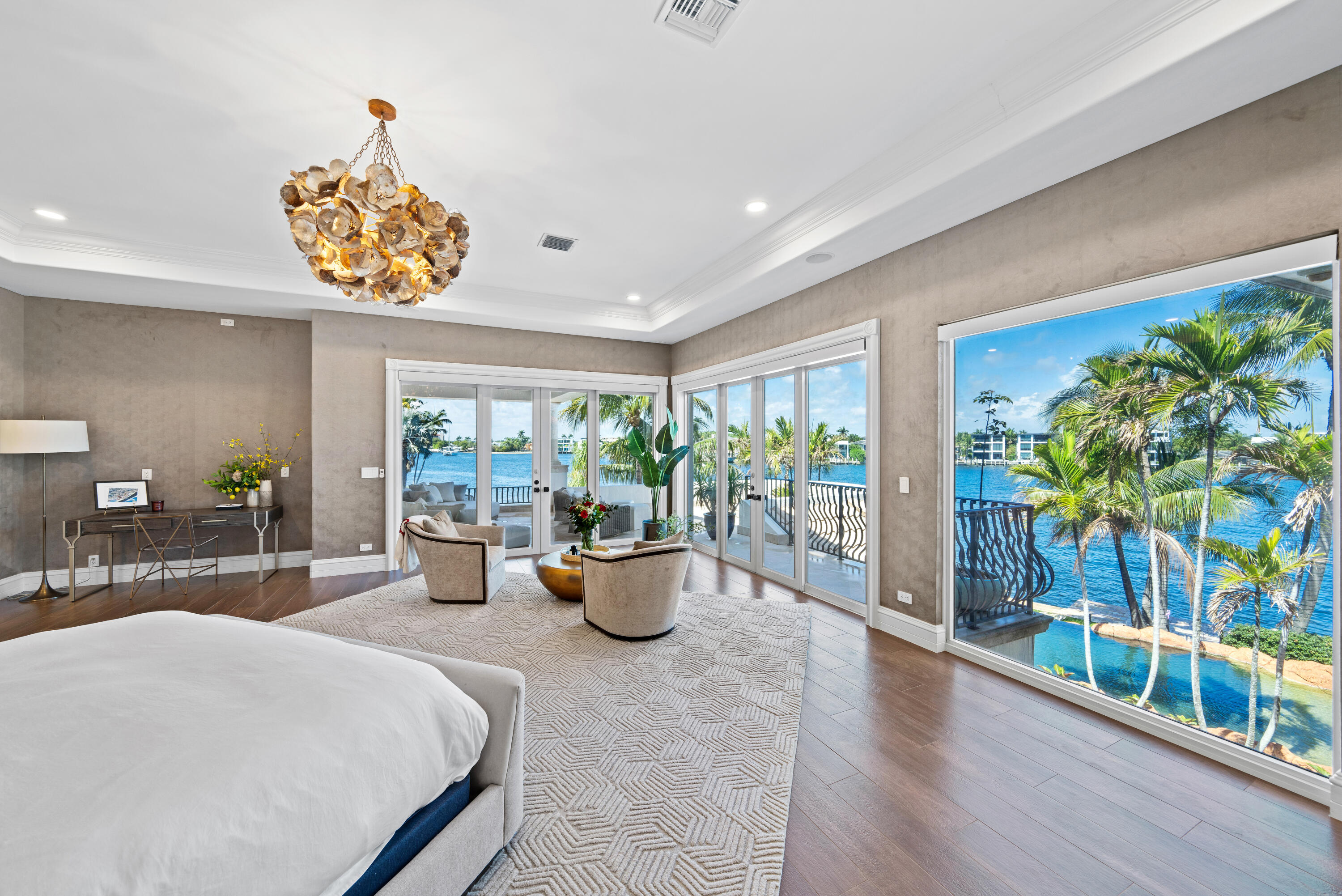 SANTA BARBARA SHORES - Residential