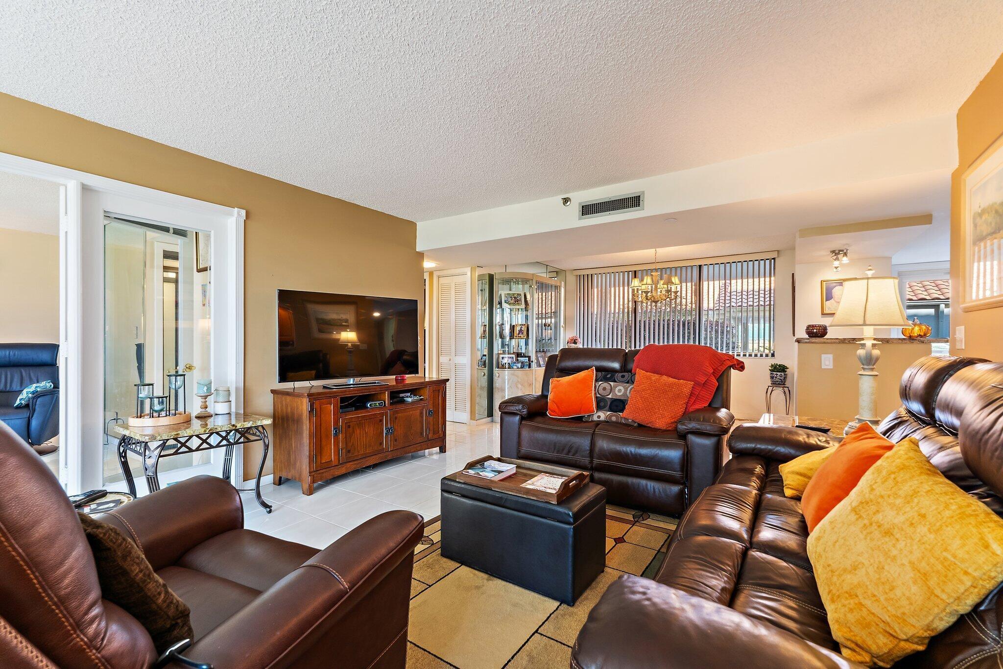 JUPITER HARBOUR - Residential