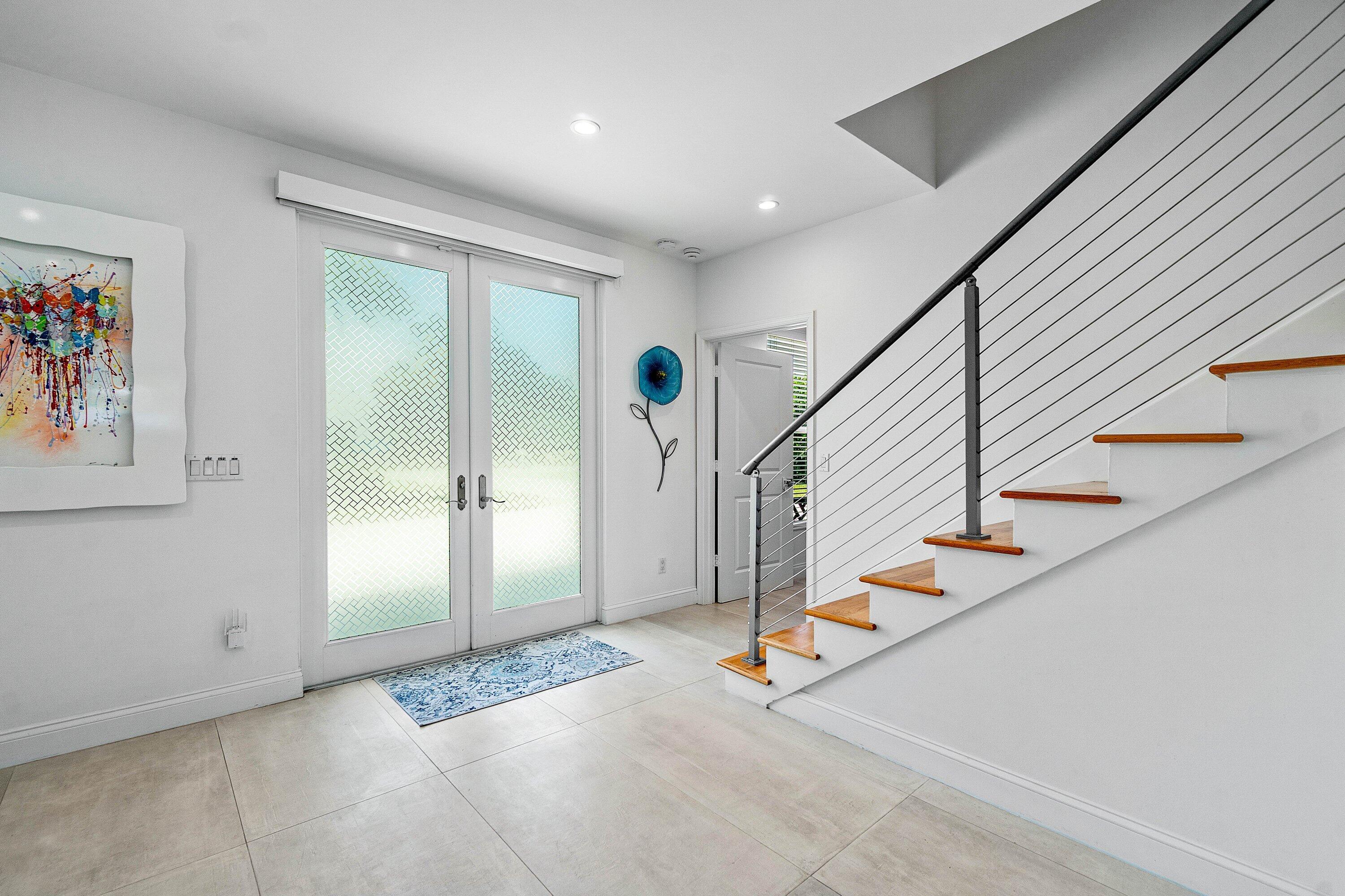 LAKE CLARKE SHORES - Residential