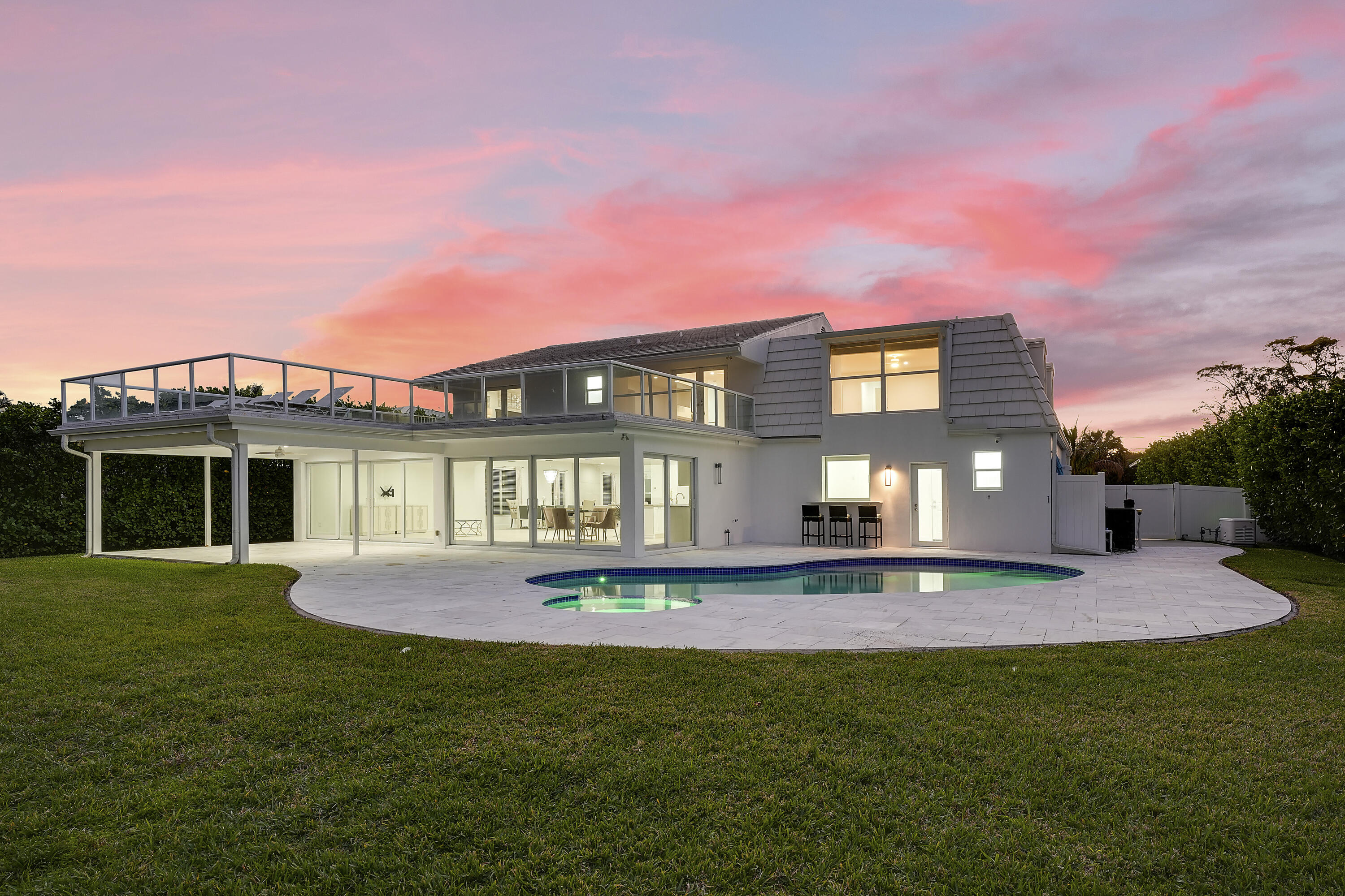 LAKE CLARKE SHORES - Residential