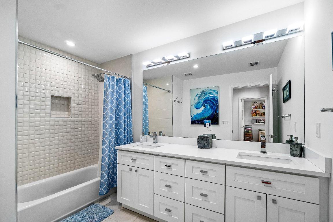 LAKE CLARKE SHORES - Residential