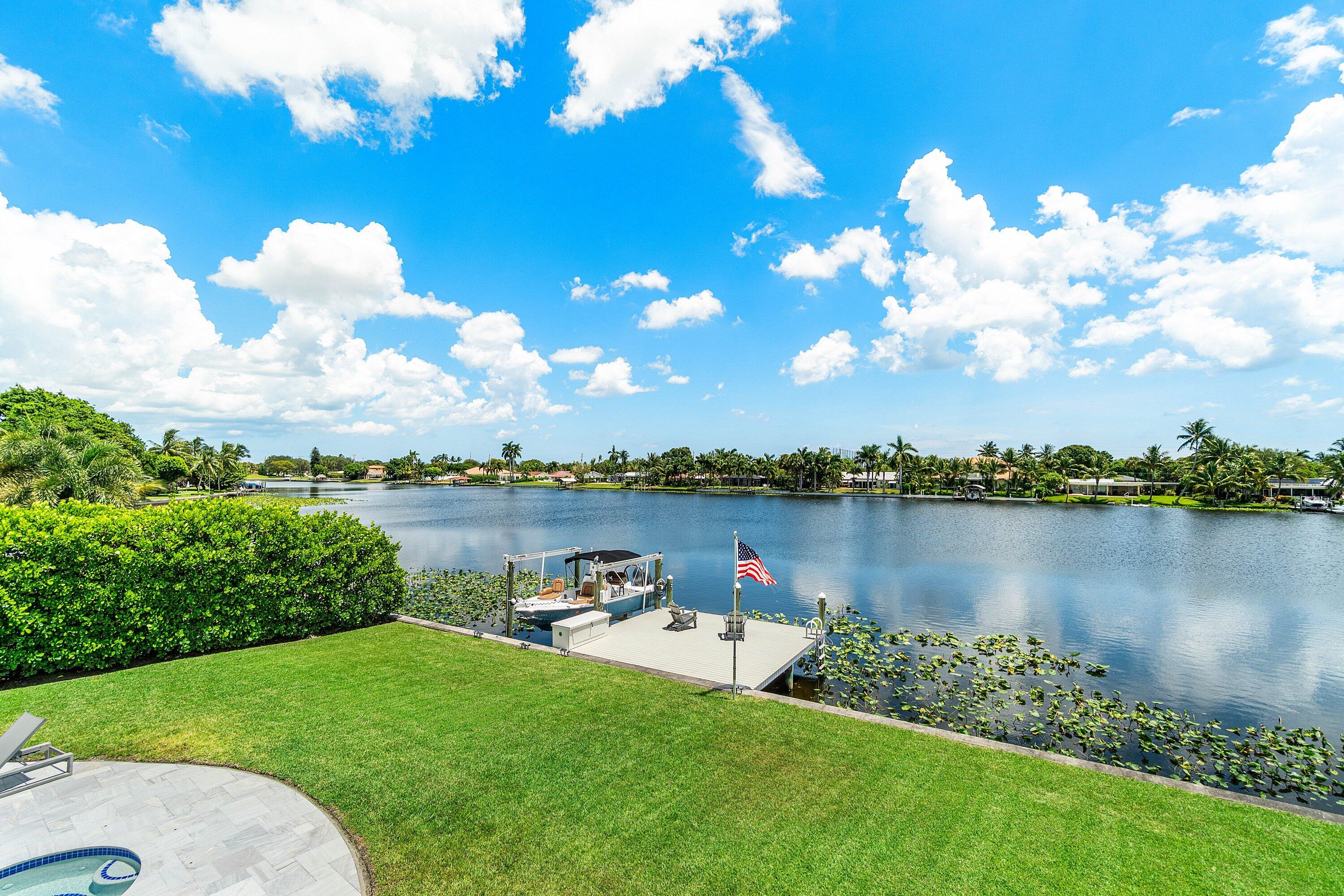 LAKE CLARKE SHORES - Residential