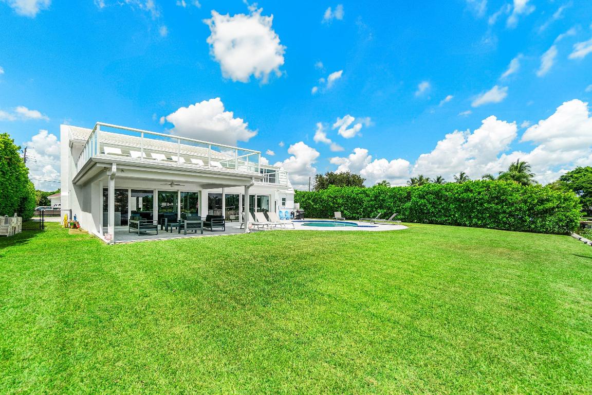 LAKE CLARKE SHORES - Residential