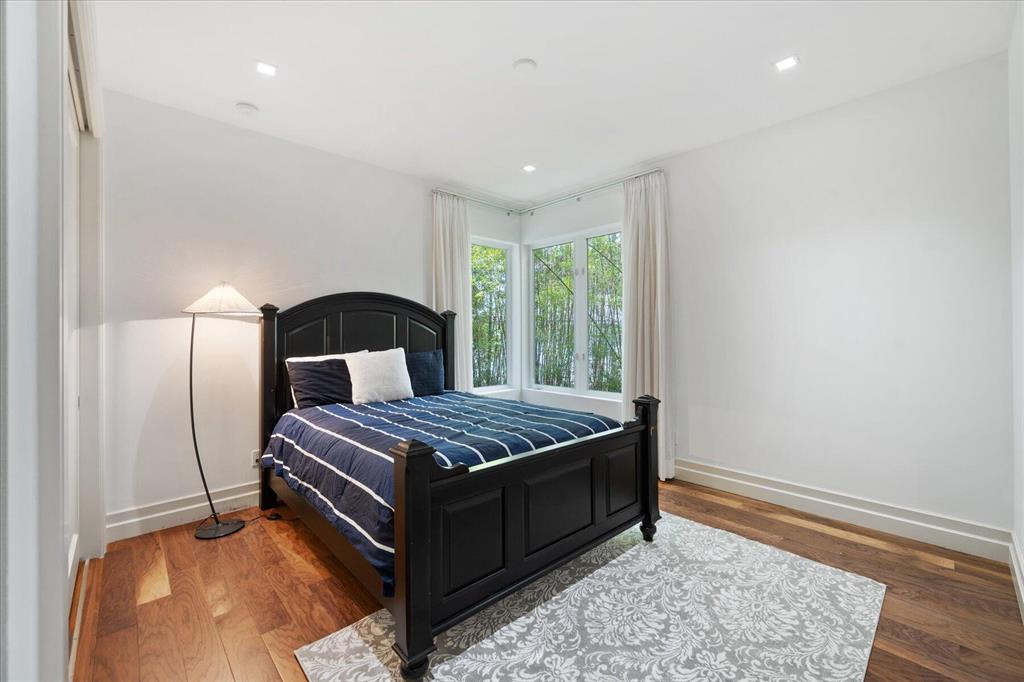 Anchorage Point - Residential