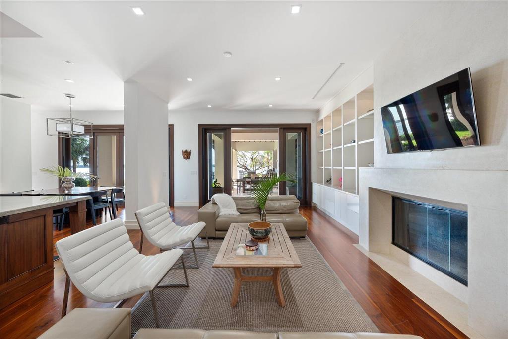 Anchorage Point - Residential