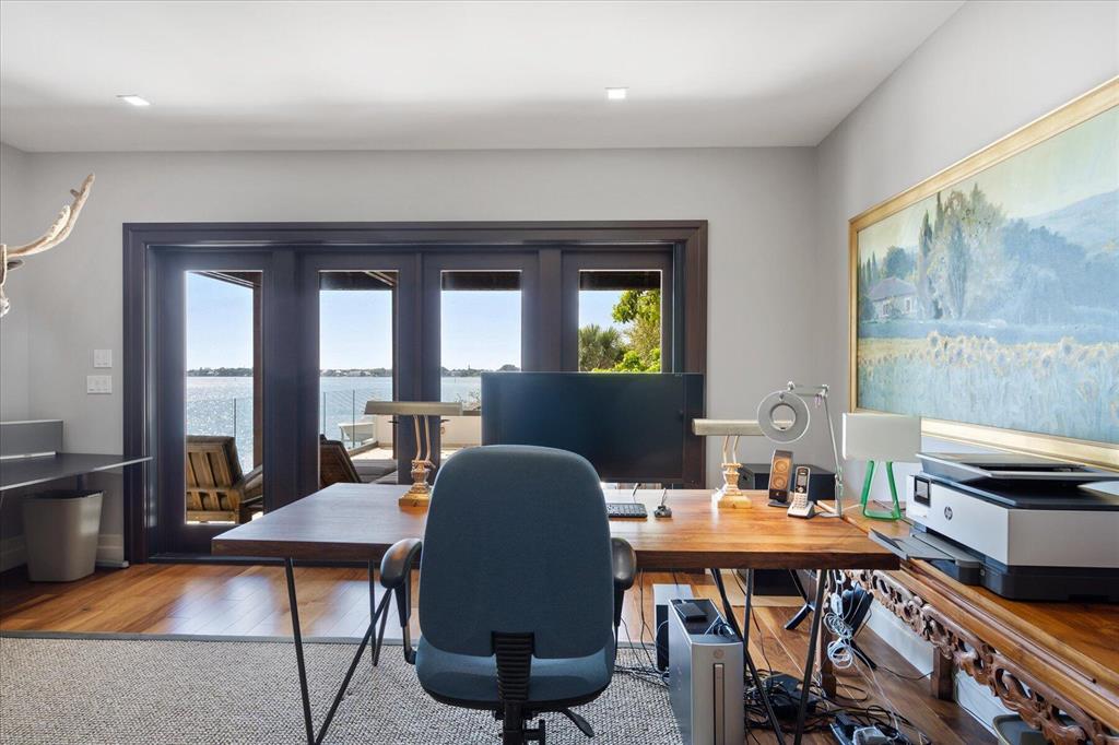 Anchorage Point - Residential