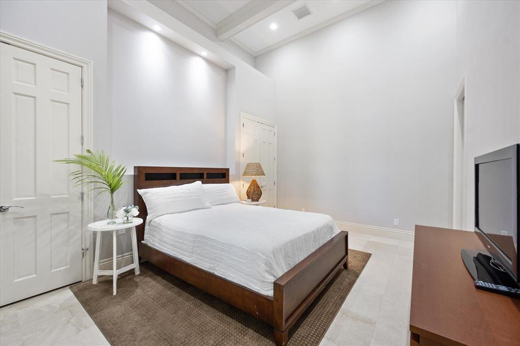 Anchorage Point - Residential