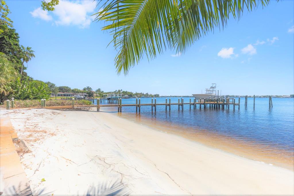 Anchorage Point - Residential