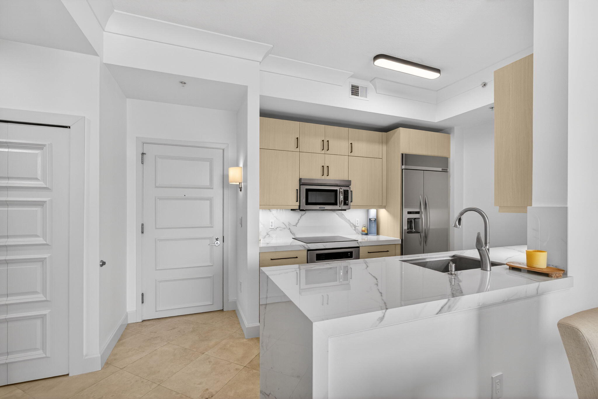 CITYPLACE SOUTH TOWER CONDO - Residential