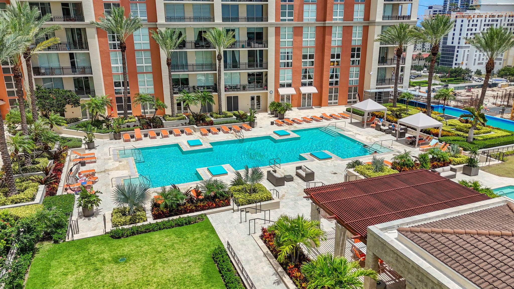 CITYPLACE SOUTH TOWER CONDO - Residential