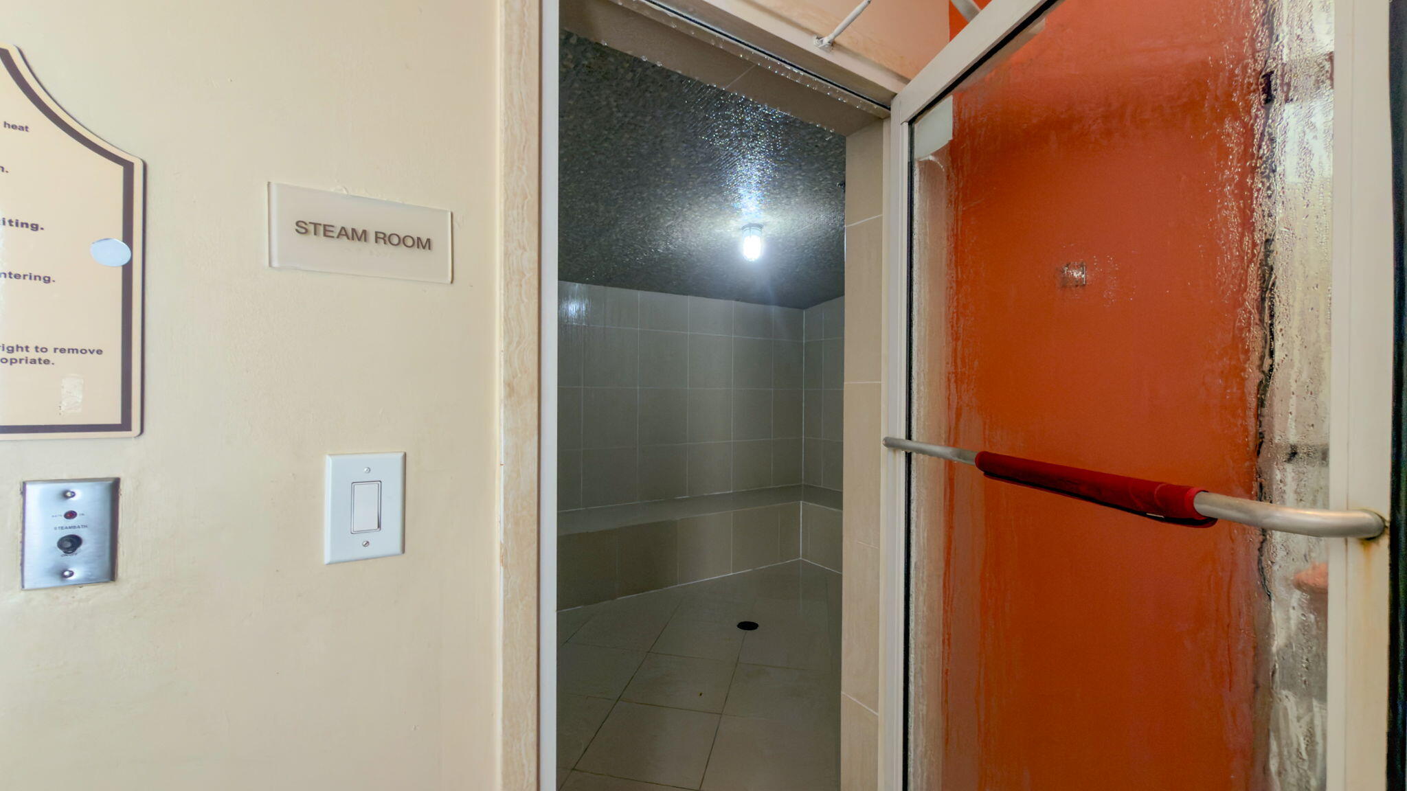 CITYPLACE SOUTH TOWER CONDO - Residential