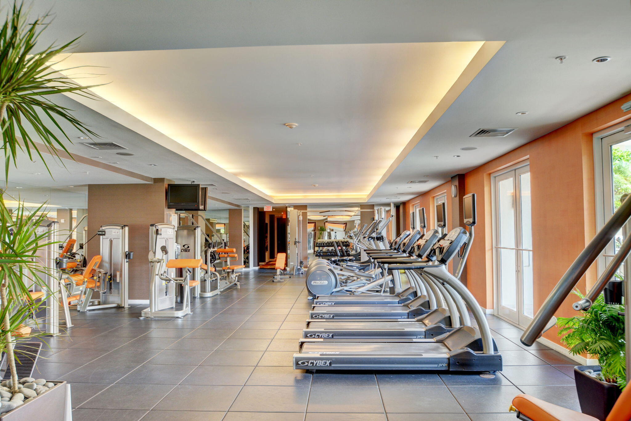 CITYPLACE SOUTH TOWER CONDO - Residential