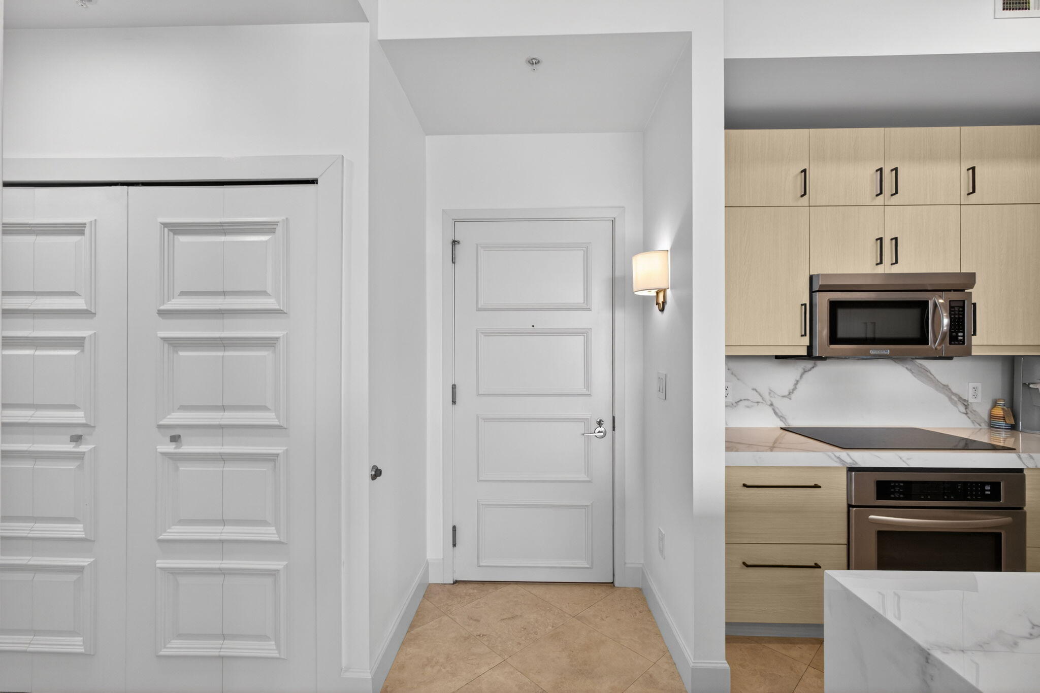 CITYPLACE SOUTH TOWER CONDO - Residential