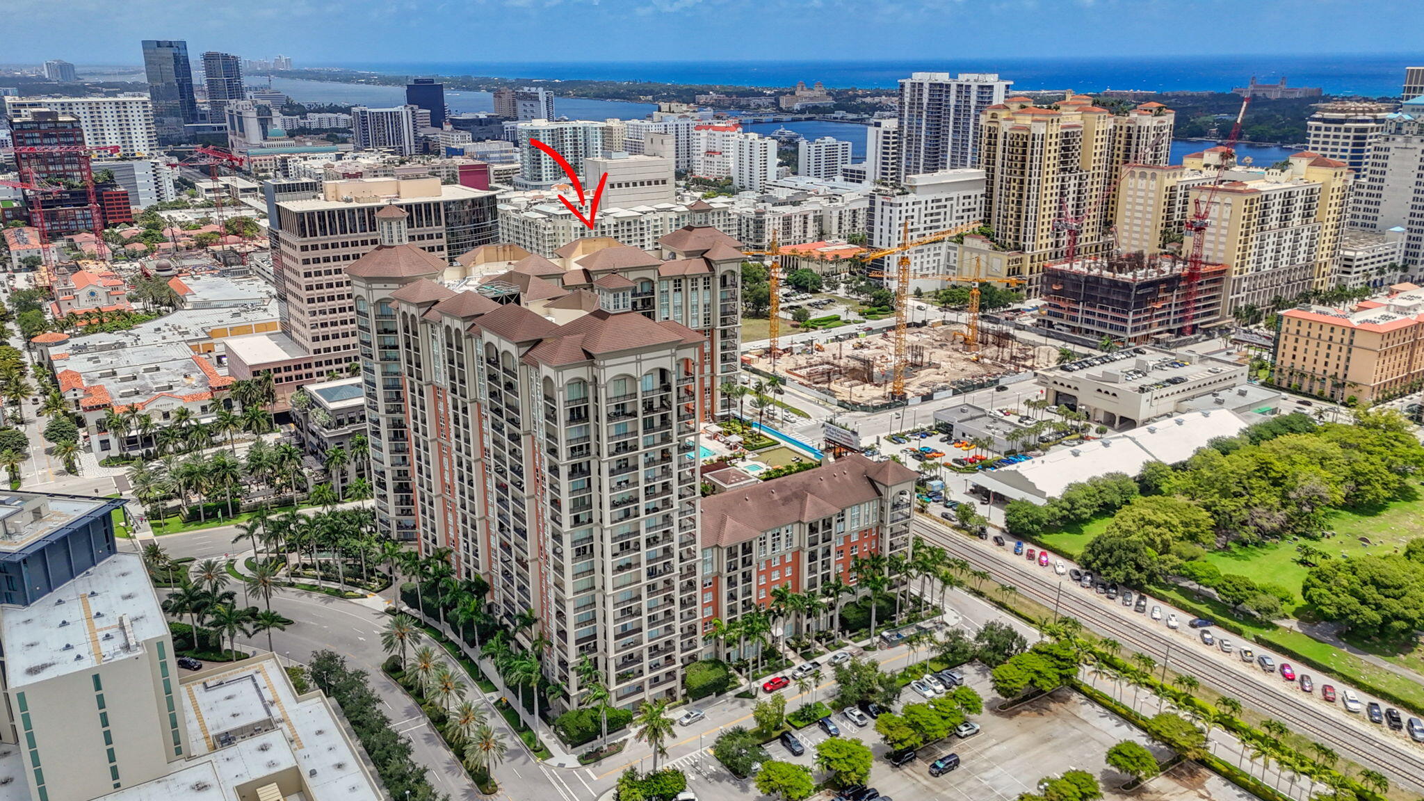 CITYPLACE SOUTH TOWER CONDO - Residential