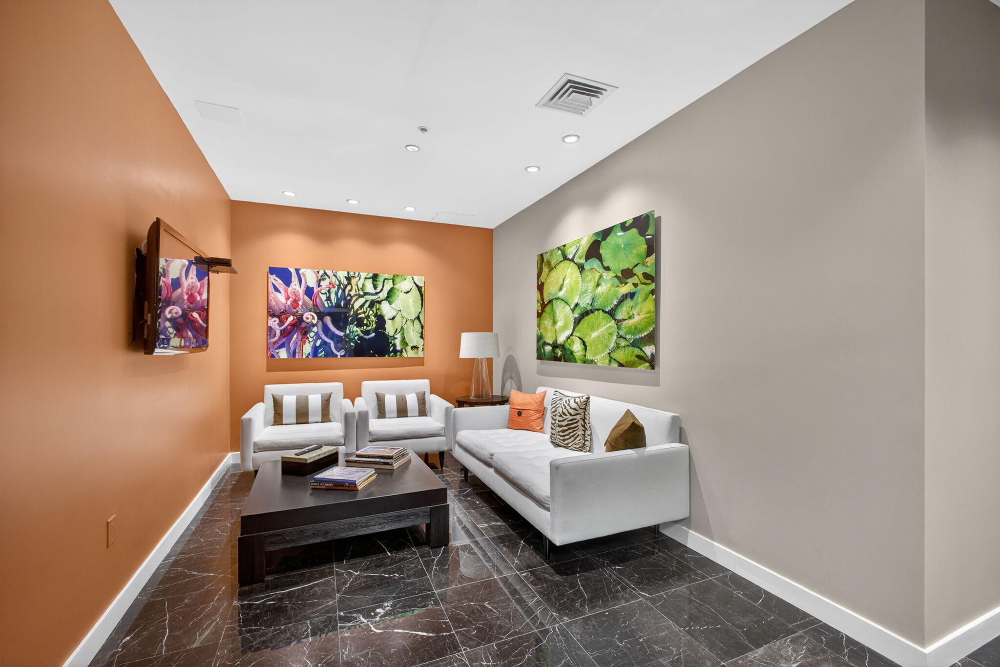 CITYPLACE SOUTH TOWER CONDO - Residential