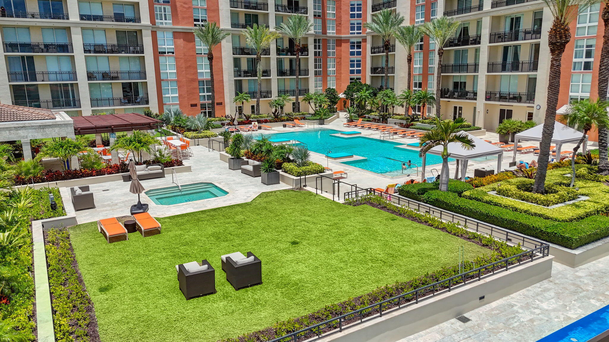 CITYPLACE SOUTH TOWER CONDO - Residential