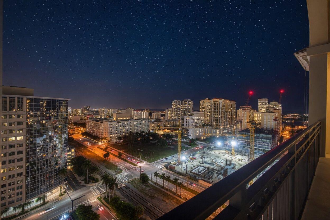 CITYPLACE SOUTH TOWER CONDO - Residential