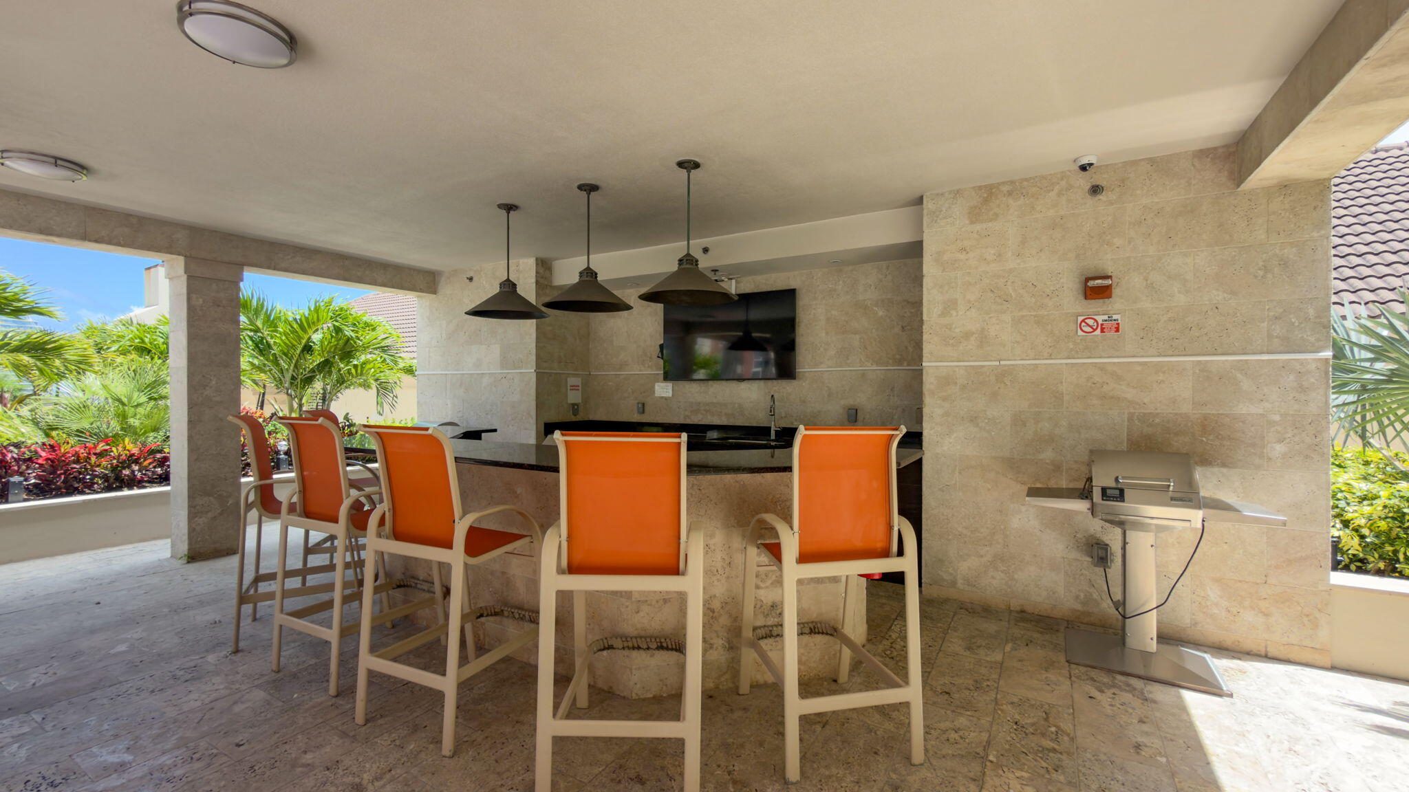 CITYPLACE SOUTH TOWER CONDO - Residential